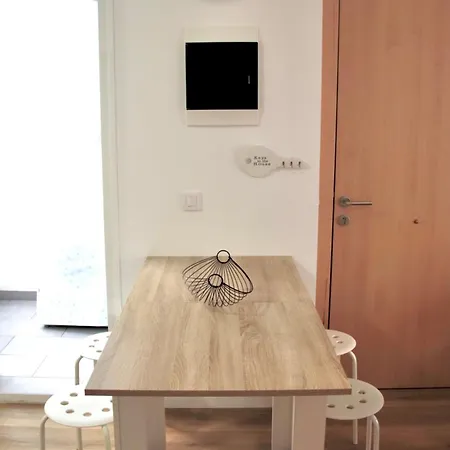 Neyluc Appartement *
